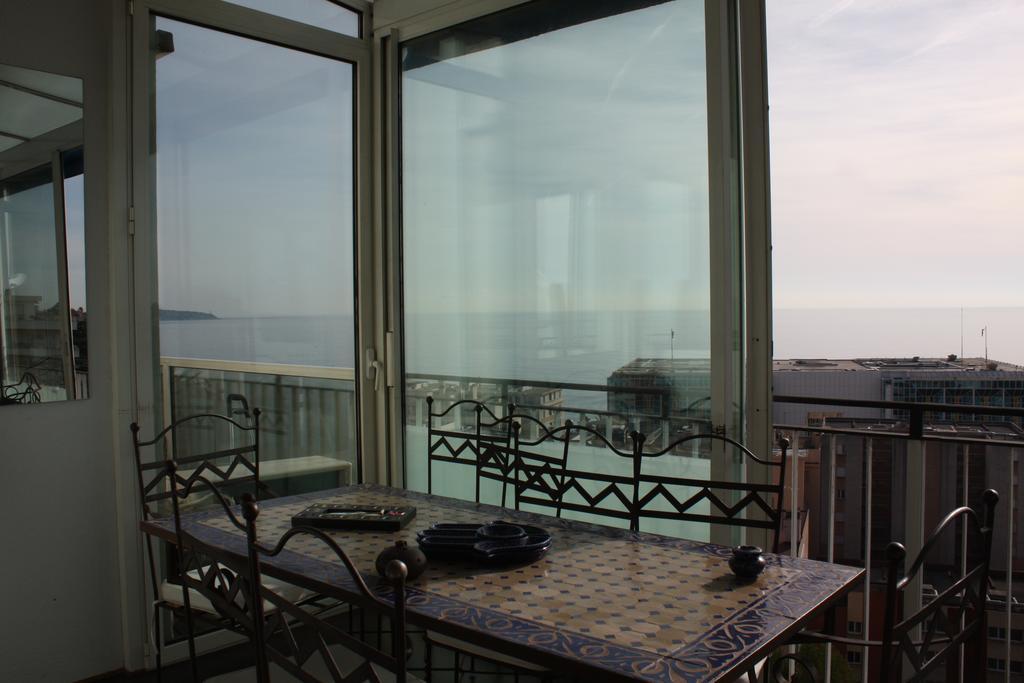 Le Baie Des Anges Lejlighed Nice Eksteriør billede